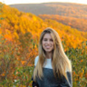 Meet your Posher, Laci